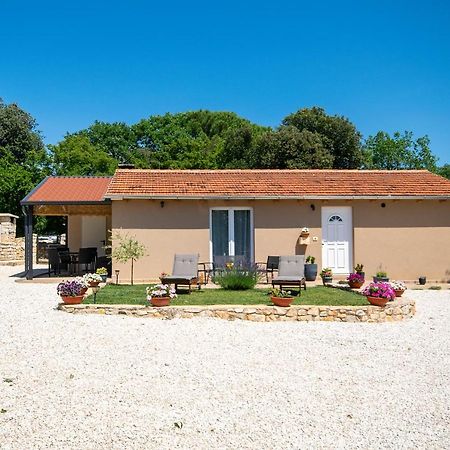 Old Oak Holiday House Villa Rovinj Dış mekan fotoğraf
